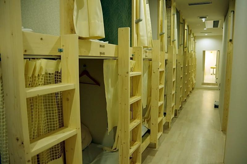Cafe&Hostel Kimi To Ichigo โอซาก้า ภายนอก รูปภาพ